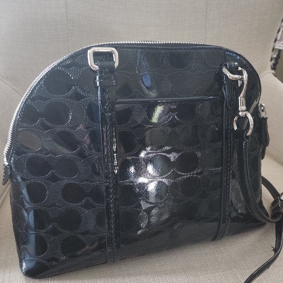 Coach 32583 Payton Link C Embossed Patent Domed Crossbody - Picture 5 of 13